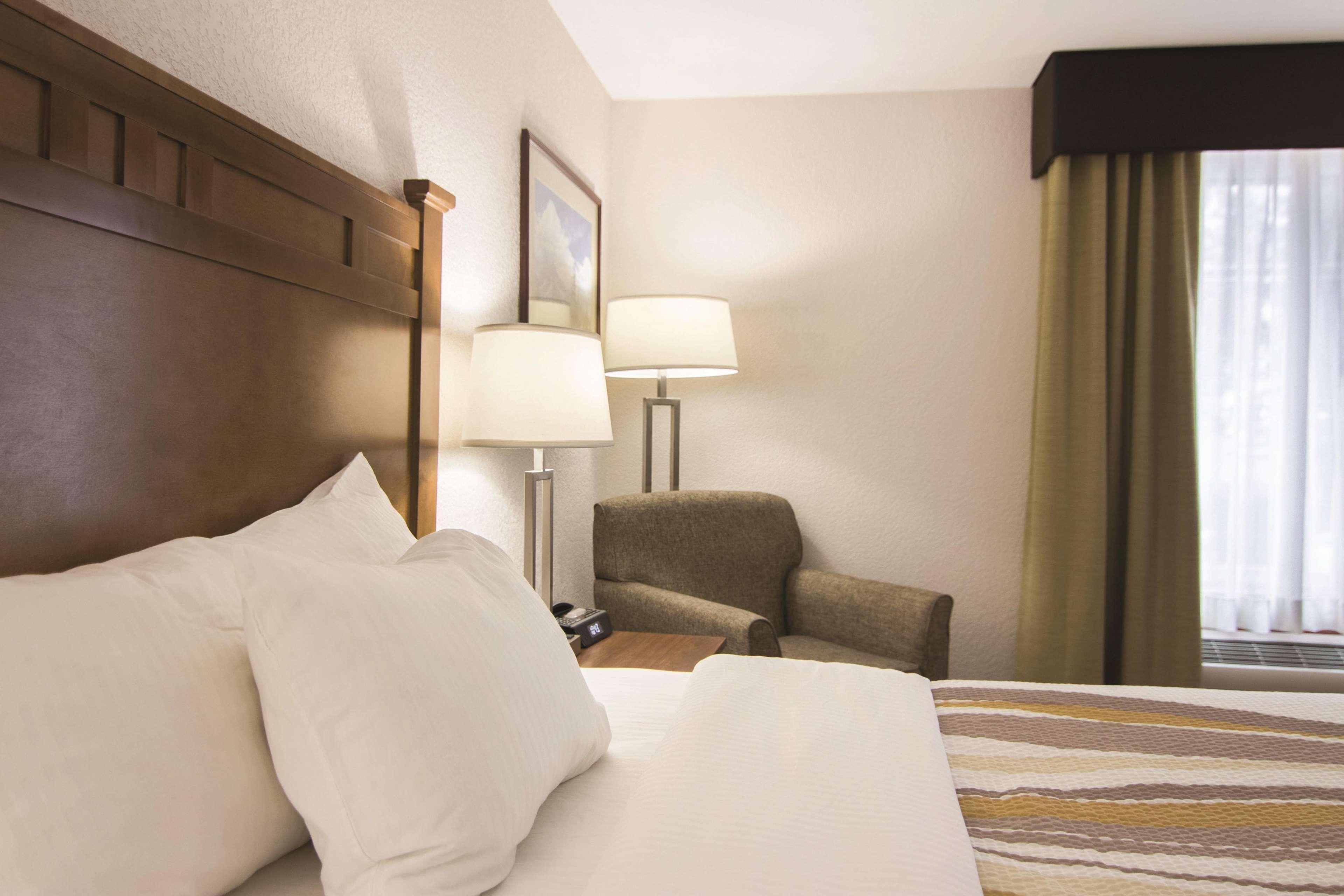 La Quinta Inn By Wyndham בנד מראה חיצוני תמונה